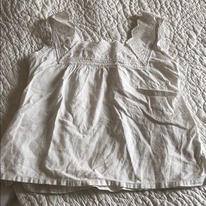 Broderie Top 9 Months